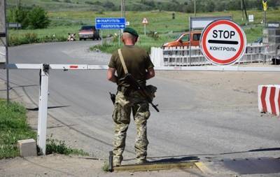 Штаб ОС ввел ограничения на въезд в Донецкую и Луганскую области