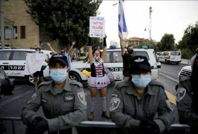 «Crime Minister»: крупная акции протеста прошла у резиденции Биби в Иерусалиме