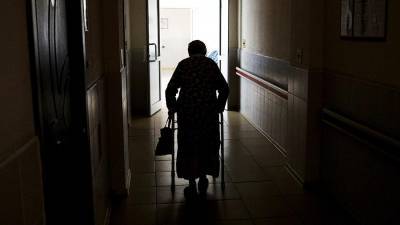 Голикова поручила Минтруду проработать вопрос обслуживания пенсионеров и инвалидов