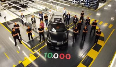 10-тысячный кроссовер Lamborghini Urus отправится в Россию
