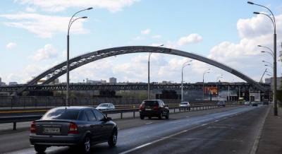 Нацполиция назвала сумму хищений при строительстве Подольского моста - СМИ