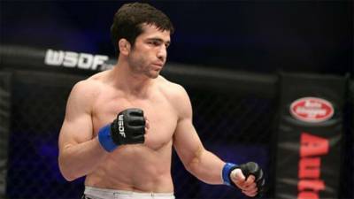 Российский боец Тимур Валиев проведет дебютный бой в UFC