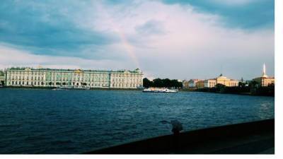 Петербург вошел в тройку популярных направлений для отдыха в России