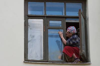 Россиянам предложат выкупить квартиры одиноких пенсионеров