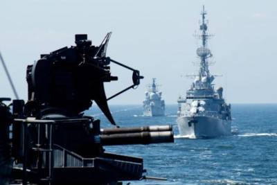Корабли НАТО устроили маневры у месторождения, обеспечивающего Крым газом