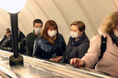 Академик предрек продолжение пандемии коронавируса в РФ до Нового года