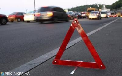 Во Львовской области произошло ДТП с участием четырех автомобилей, есть погибшие