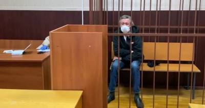 Дело Ефремова о ДТП поступило в суд