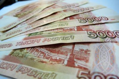 Россиянам объяснили, как получить 10-15 тысяч рублей за отдых в России