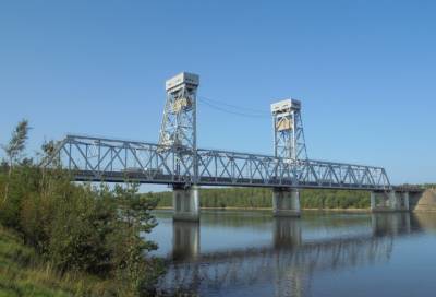 Утром 23 июля на трассе «Кола» в Ленобласти на два часа разведут мост через Свирь