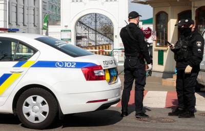 В Харькове полиция проверяет сообщение о захвате заложников