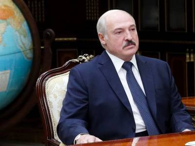 За 25 лет правления Лукашенко доходы белорусов выросли в 25 раз: Украина продолжает падение