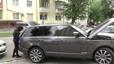 В Екатеринбурге гаишники поймали злостного нарушителя на Range Rover – ему выписали штрафов на 170 тысяч (ФОТО)