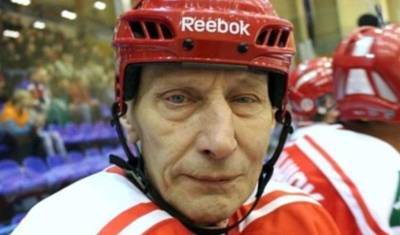 Скончался известный советский хоккеист Александр Гусев