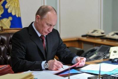 Путин выручил пенсионеров: подписан долгожданный закон