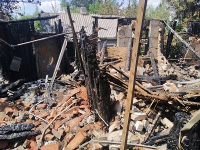 Три дома загорелись в результате обстрела со стороны ВСУ