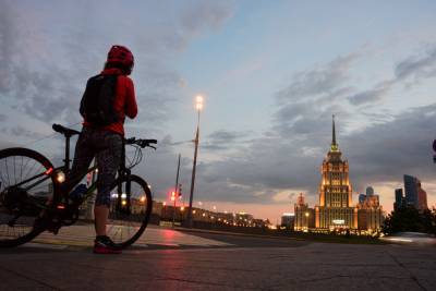 Около 9 тысяч светодиодных светильников установят на улицах Москвы