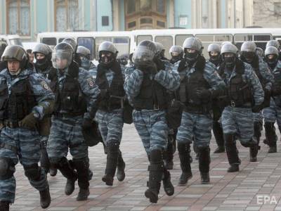 Разгон Майдана. Расследование в отношении двух экс-беркутовцев завершено. Еще одному сообщили о подозрении