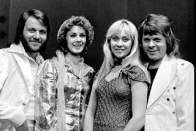 ABBA выпустит новые песни спустя почти 40 лет