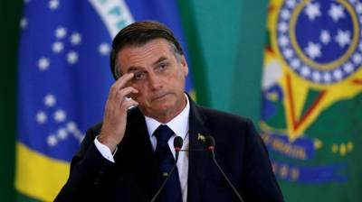 Президент Бразилии в третий раз получил позитивный тест на коронавирус