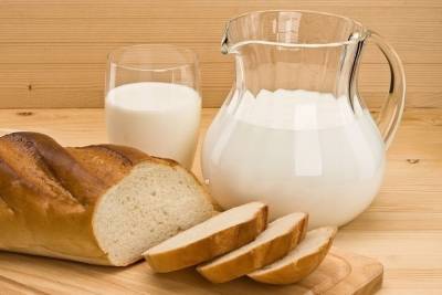 Ростов лидирует по ценам на соль, курицу, пшеничный хлеб и молоко