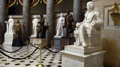 Палата представителей проголосовала за удаления статуй конфедератов из Капитолия
