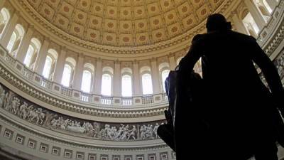 В США предложили убрать из здания Капитолия скульптуры исторических личностей, поддерживающих рабство