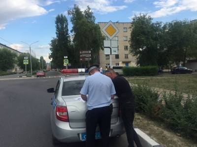 Очередного водителя с иностранными номерами оштрафовали в Воронеже