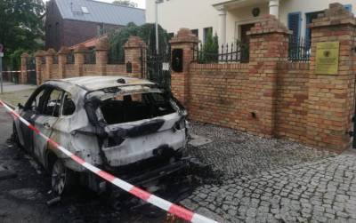 В Берлине сгорел автомобиль посольства Армении – не исключен поджог
