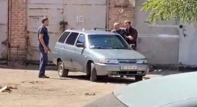 "Полтавский террорист" едет в направлении Киева с заложником и гранатой (фото)