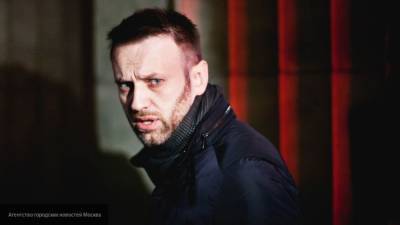 Мартынов спрогнозировал проигрыш Навального в суде с Пригожиным