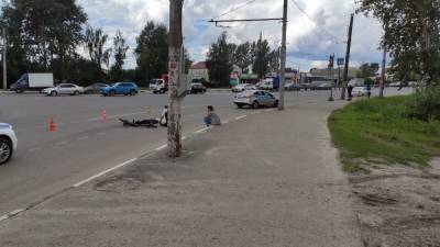 Велосипедист погиб на Кузбасской после наезда фуры
