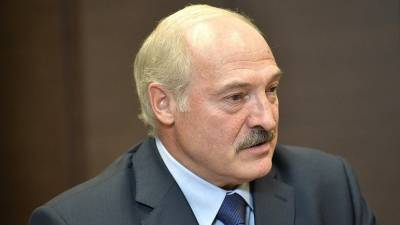 Лукашенко пригрозил выдворением иностранных СМИ из Белоруссии