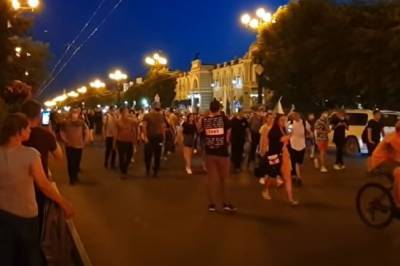 «Закрывают самых активных»: в Хабаровске начали заводить дела на участников митингов