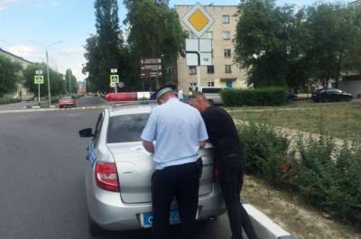 В Воронеже оштрафовали водителя «Ниссана» с армянскими номерами