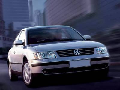 Volkswagen отзывает в России автомобили Passat 20-летней давности