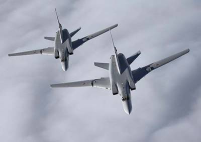 Российские бомбардировщики контролируют учения НАТО в Черном море
