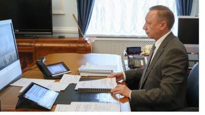 Беглов опроверг массовые сокращения бюджетников в Петербурге