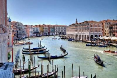 Доказано влияние тучных туристов на вместимость гондол в Венеции