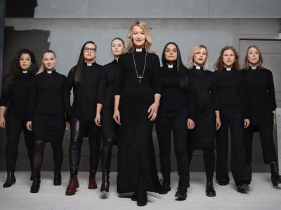 В РПЦ высказались о шведских женщинах-священниках