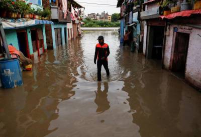 В Южной Азии наводнения забрали жизнь 550 человек