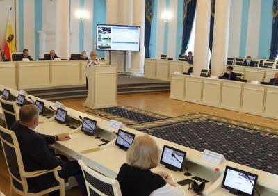 В Рязанской облдуме прошли слушания об исполнении бюджета