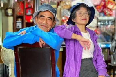 Пара пенсионеров из Тайваня стала сенсацией в сети благодаря снимкам в забытых вещах