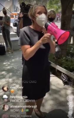 Фанаты Бритни Спирс пытались ворваться в здание суда