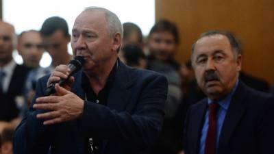 Газзаев предложил вернуть Романцева на должность наставника «Спартака»
