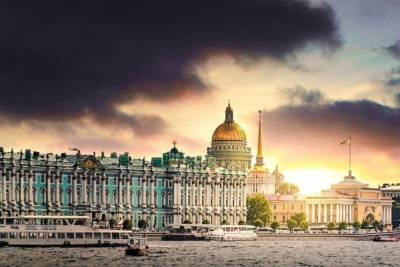 В Петербурге с 27 июля открываются кафе и ТЦ