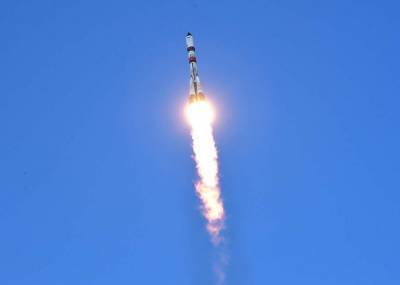 Корабль "Прогресс МС-15" пристыковался к МКС