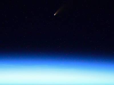 Ярчайшая за последние 7 лет комета максимально приблизится к Земле
