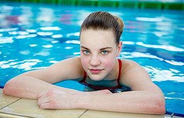 Как белорусская пловчиха в 17 лет ставит рекорды страны