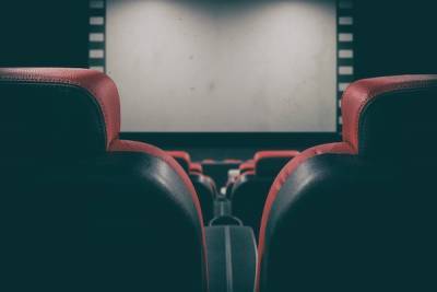Кинотеатры в Петербурге могут открыться к началу сентября